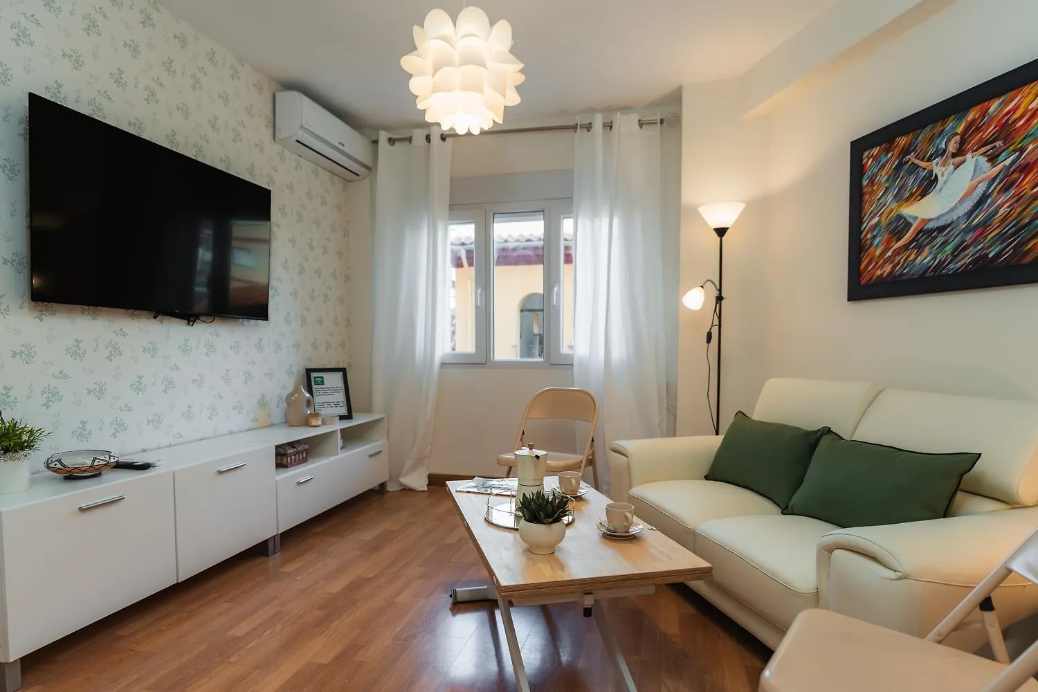 Tuguest Maestro Breton Apartment Grenade