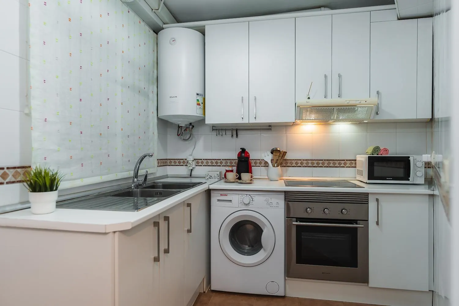 Tuguest Maestro Breton Apartment Granada