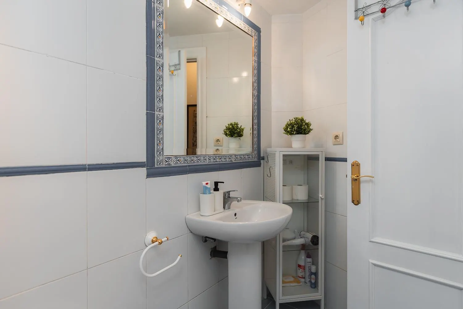 Tuguest Maestro Breton Apartment Granada